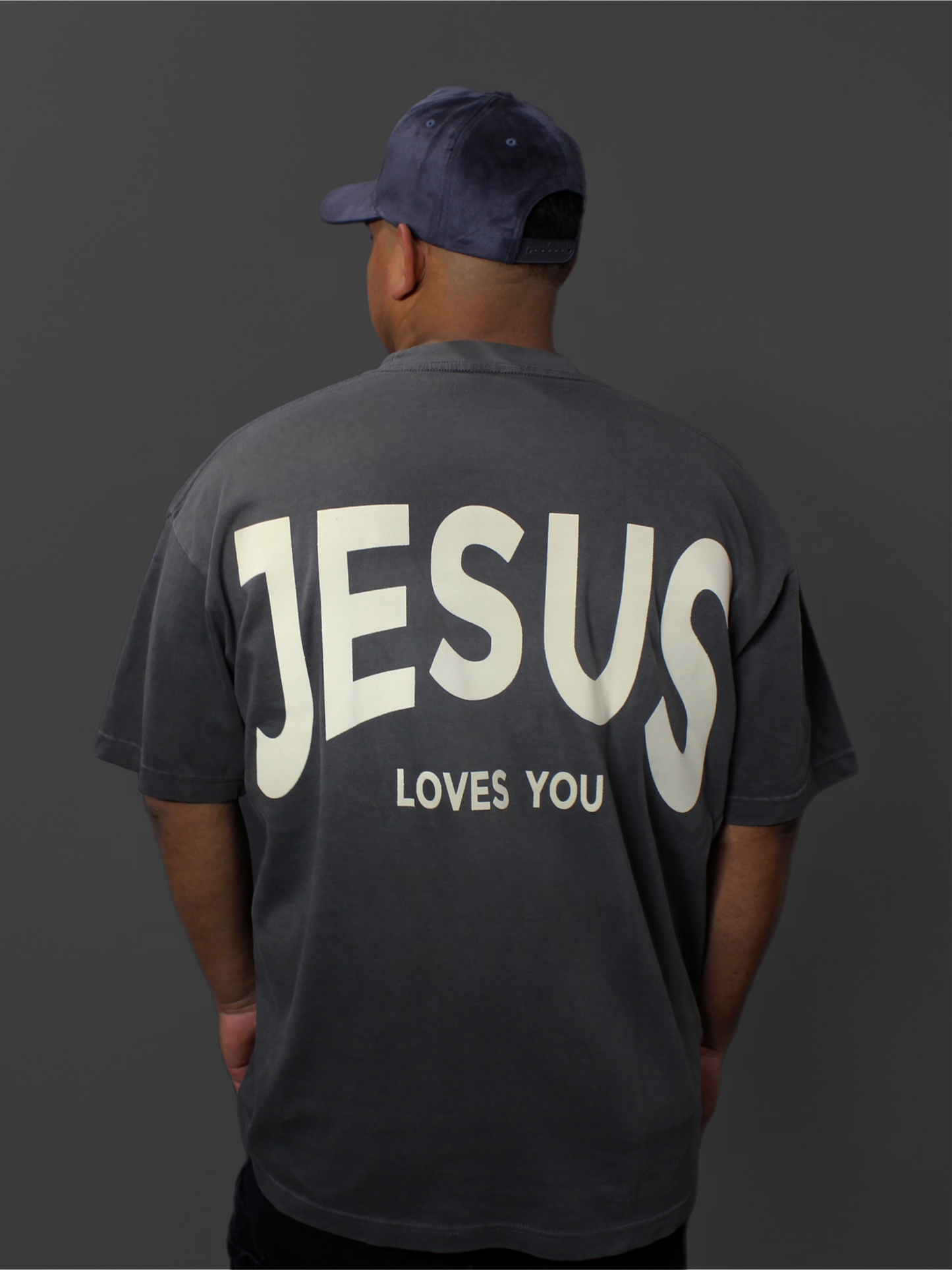 JESUS LOVES YOU