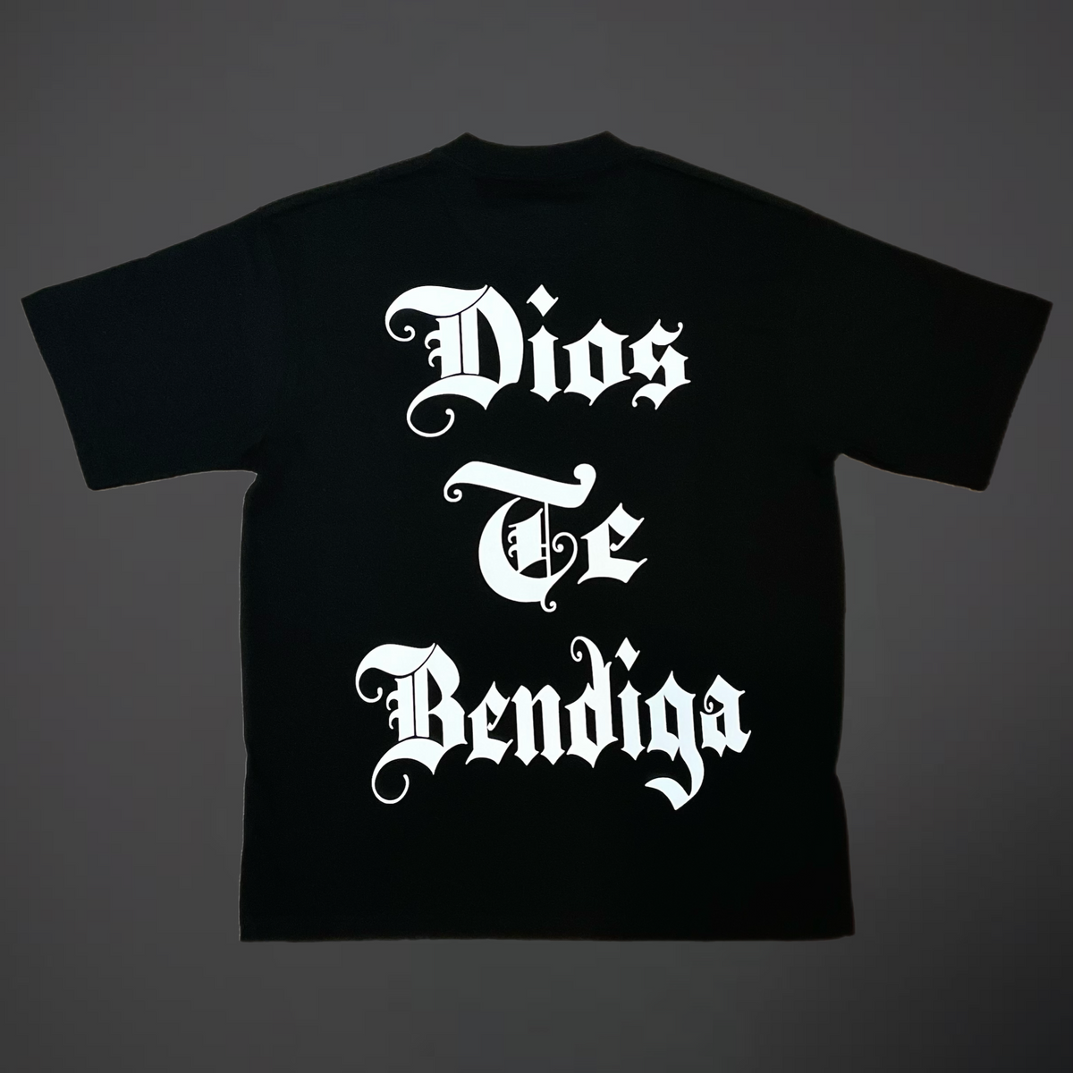 DIOS TE BENDIGA TEE – heaven original brand